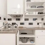 Great Place Near Centre 3*